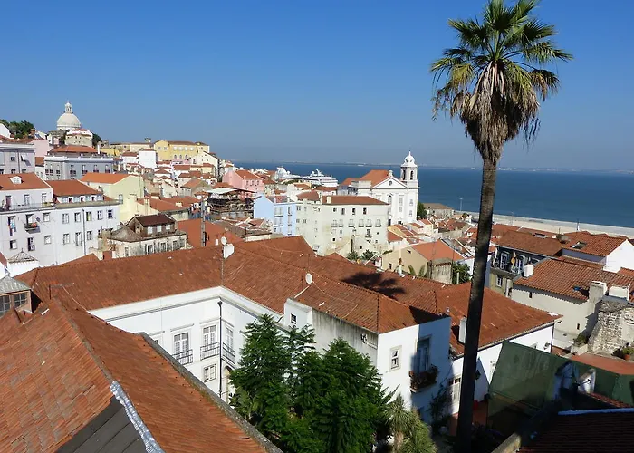 Bairrus Lisbon Apartments - Alfama