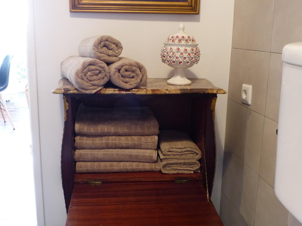 Apartment Bairrus - Alfama Lisbon